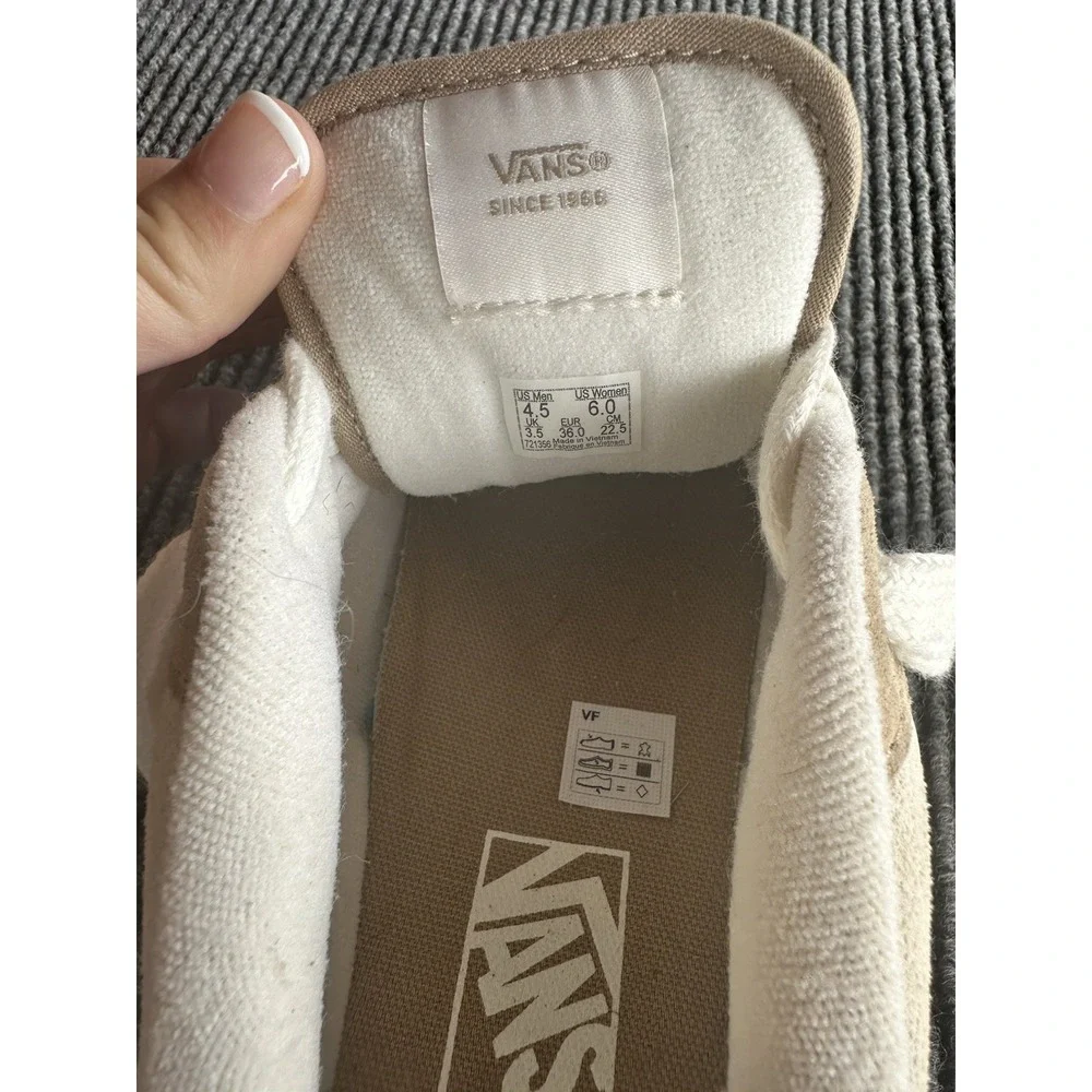 Vans Knu Skool Oatmeal Gum Suede Puffy Skate Shoes Womens 6 Low Top Sneakers